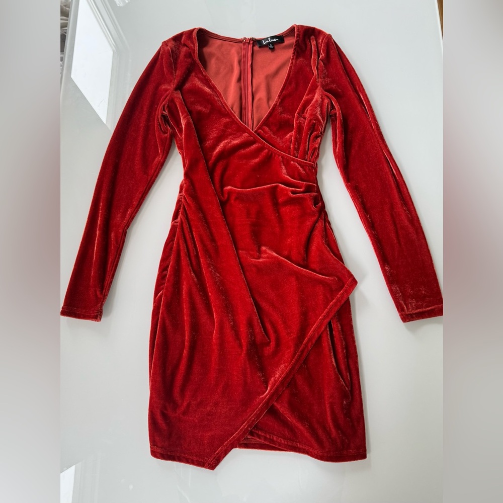 Lulus Red Velvet Long Sleeve Mini Dress – Size Small